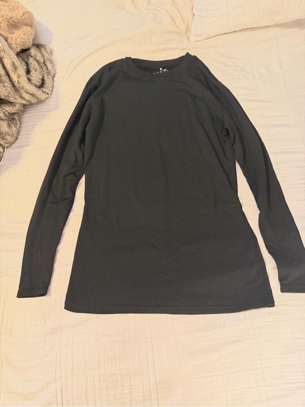 Black Long Sleeve Crewneck Top